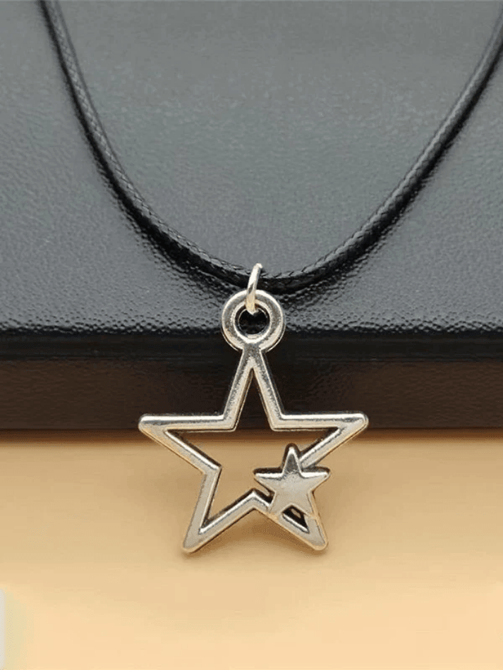 2024 Vintage Hollow Out Star Charm Necklace Silver One Size in ...