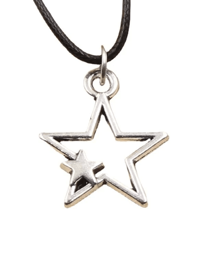 2024 Vintage Hollow Out Star Charm Necklace Silver One Size in ...